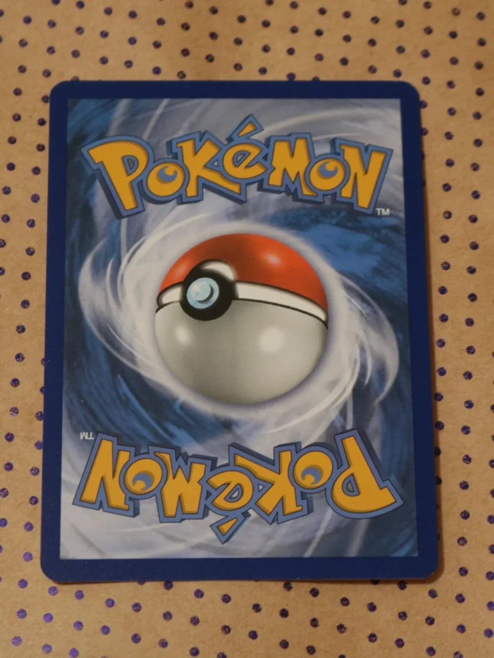 Golett 076/189 Pokemon Card (2020)